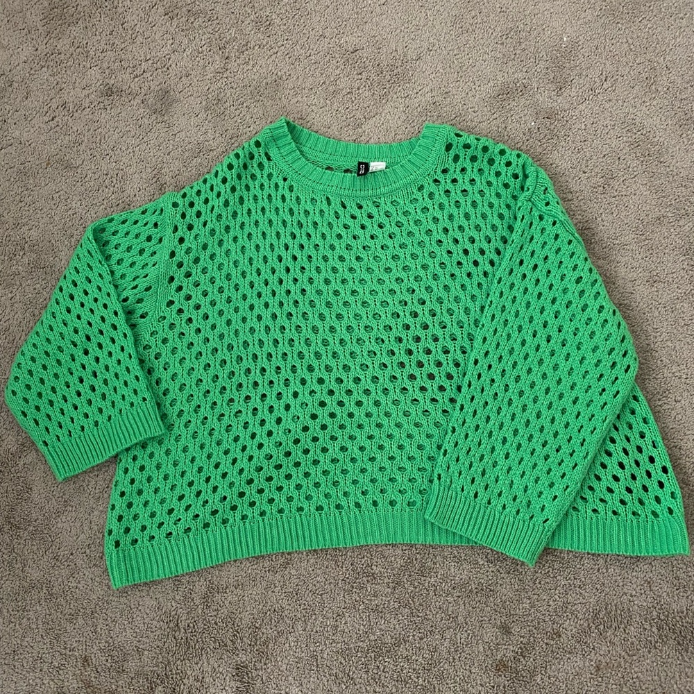 H&M Green Crew Neck Sweater with Textured Knit